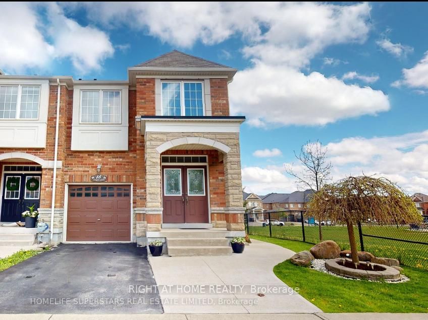 Townhouse for sale at 88 Lorenzo Circle, Brampton, Sandringham-Wellington, L6R 3N4 - MLS: W11994539