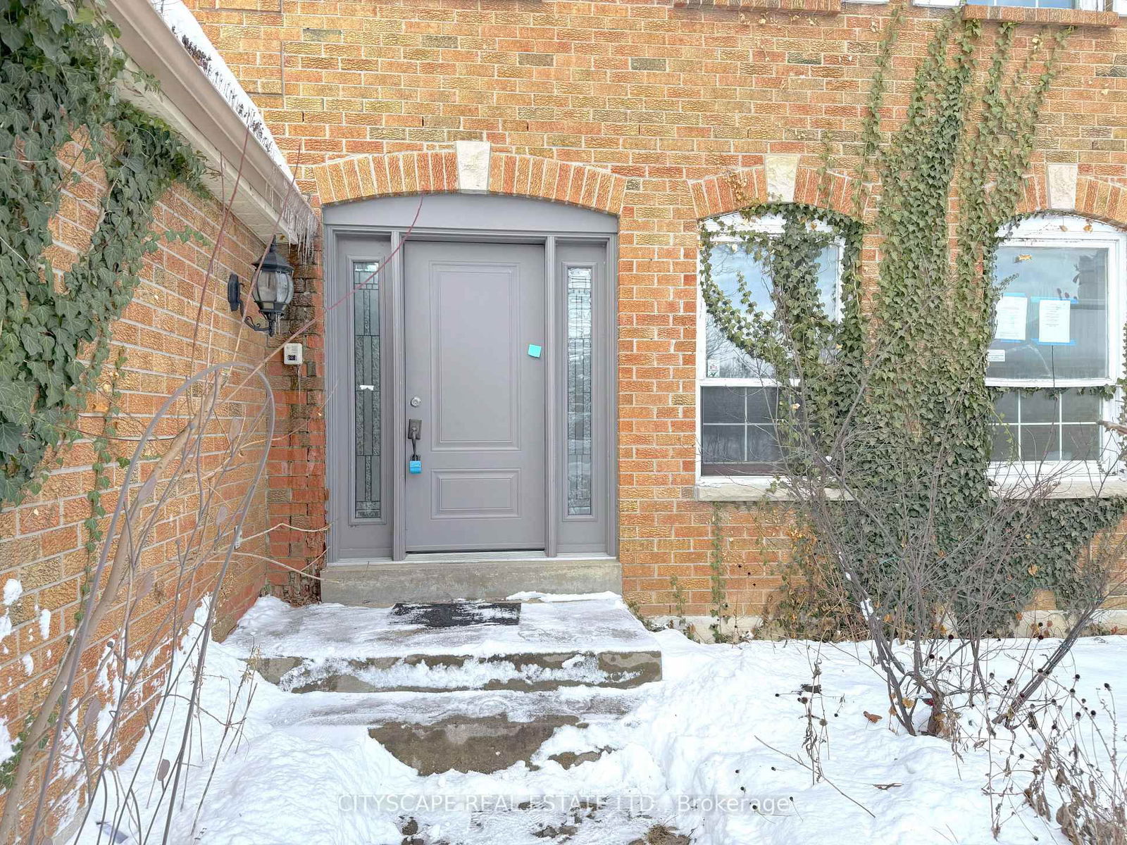 Detached House for sale at 22 Nottingham Crescent, Brampton, Westgate, L6S 4G4 - MLS: W11994627