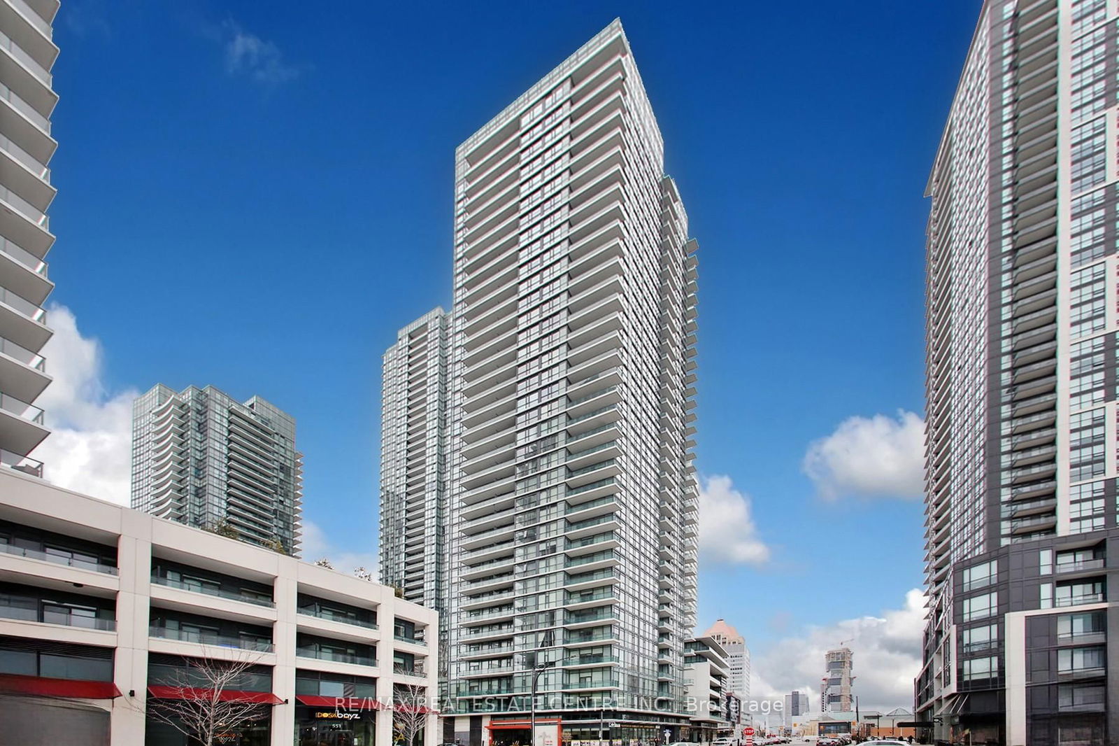 Condo for lease at 2701-4065 Brickstone Mews, Mississauga, City Centre, L5B 0G3 - MLS: W11994730