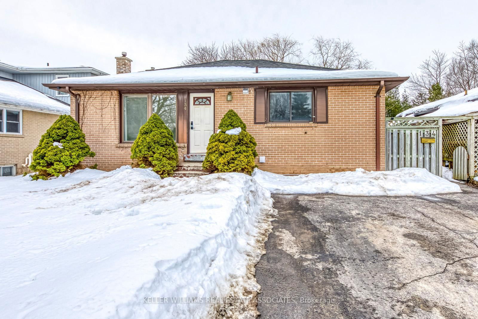 Detached House for lease at 134 Longfield Road, Halton Hills, 1045 - AC Acton, L7J 2K4 - MLS: W11994866