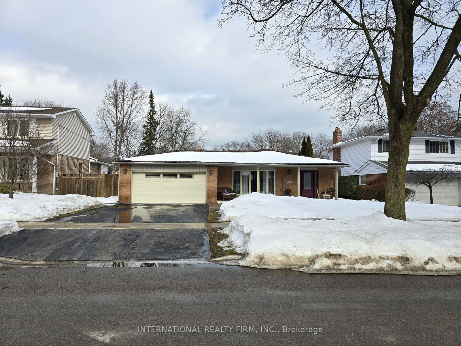 Detached House for sale at 659 Cherrywood Drive, Burlington, LaSalle, L7T 3W9 - MLS: W11995095