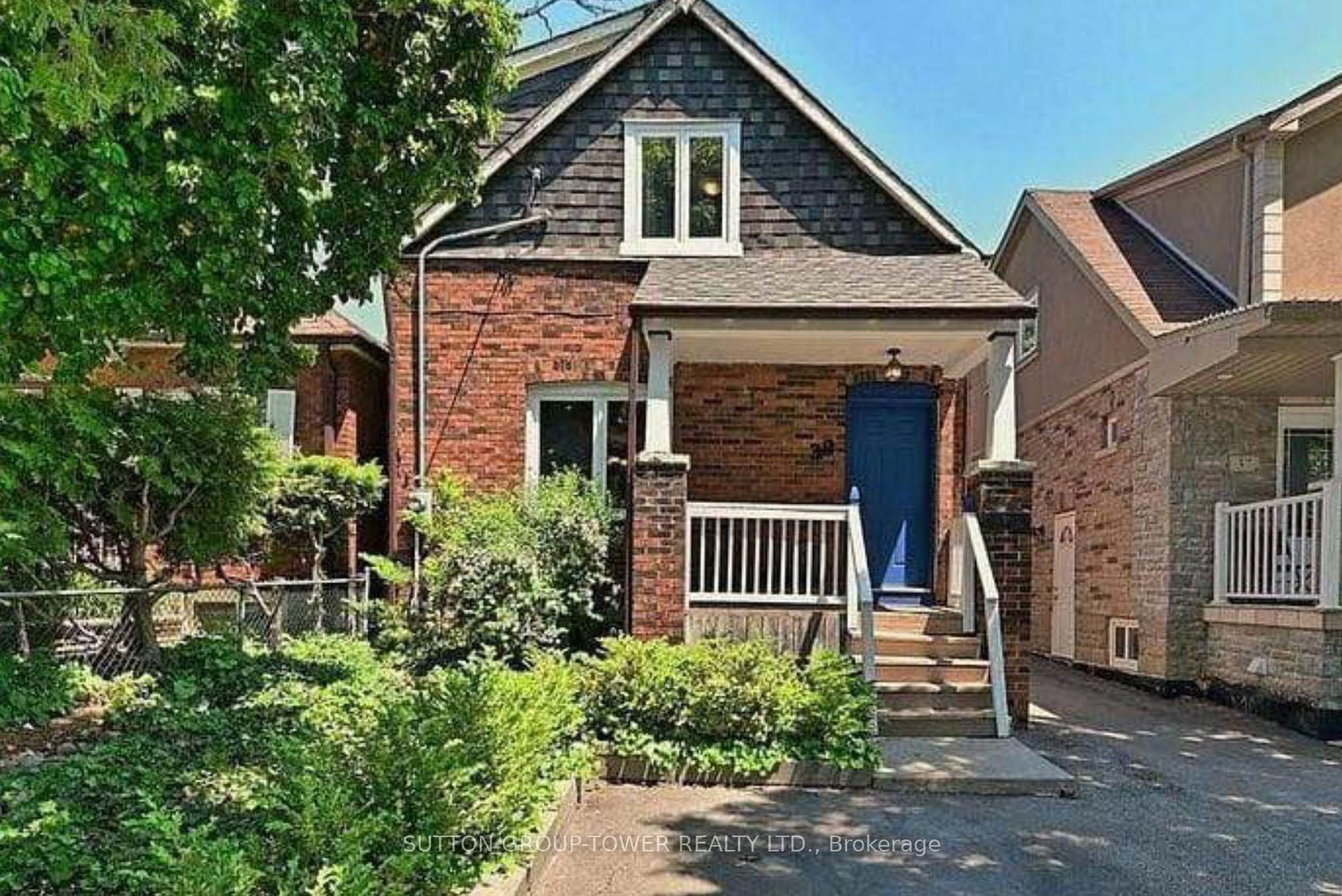 Detached House for lease at 39 Branstone Road, Toronto, Caledonia-Fairbank, M6E 4E3 - MLS: W11995165