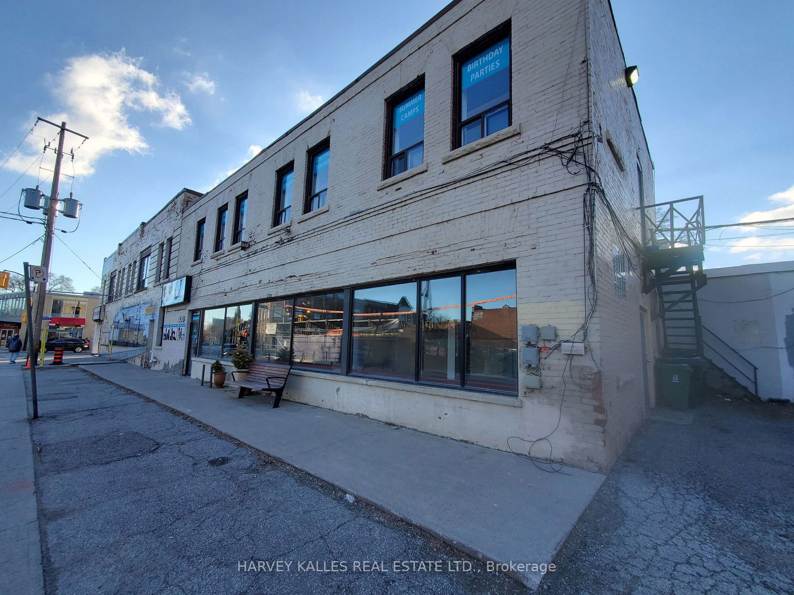 Commercial/Retail for lease at Main Fl-406 Pacific Avenue, Toronto, Junction Area, M6P 2R4 - MLS: W11995174