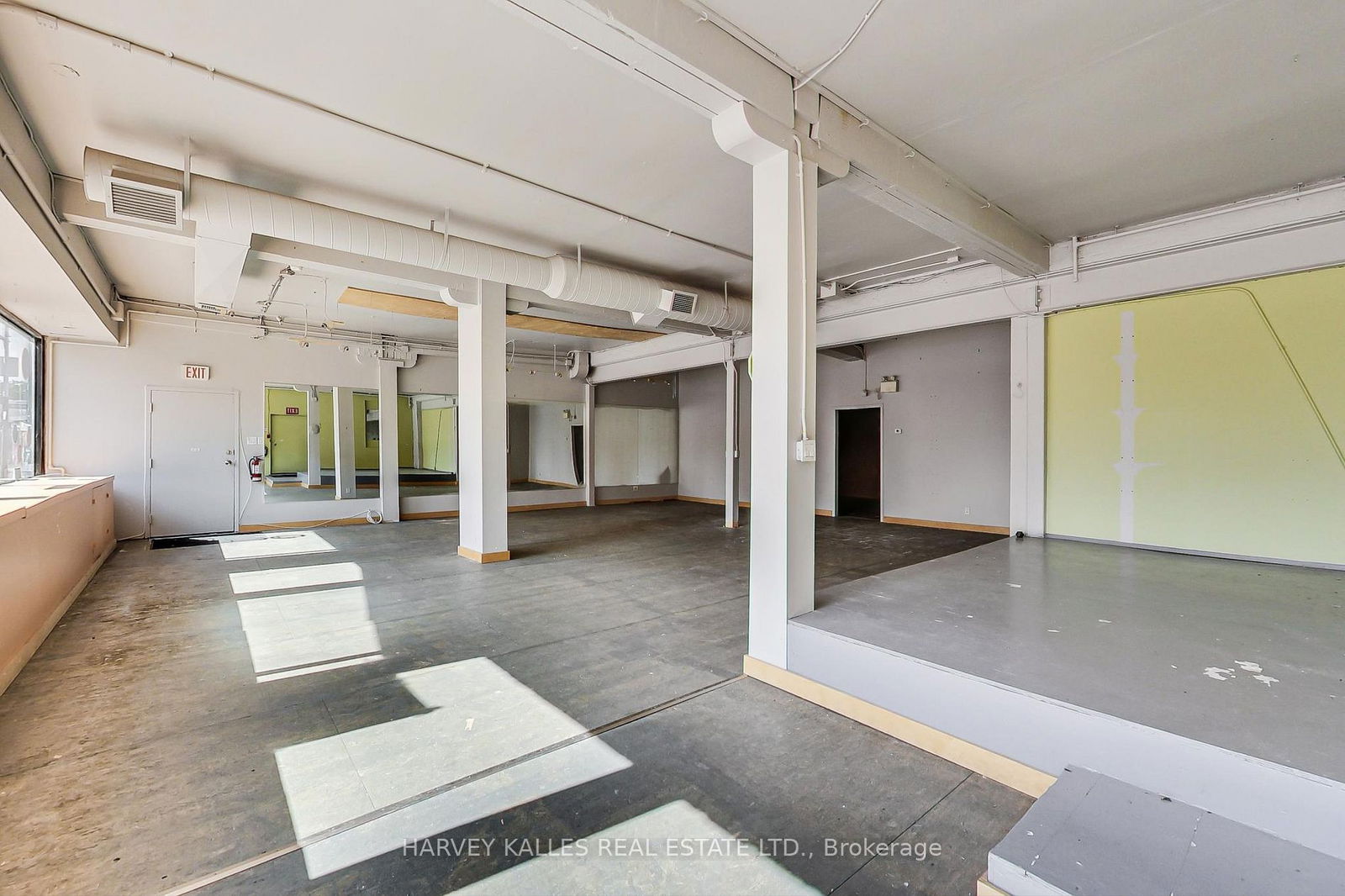 Commercial/Retail for lease at Main Fl-406 Pacific Avenue, Toronto, Junction Area, M6P 2R4 - MLS: W11995174