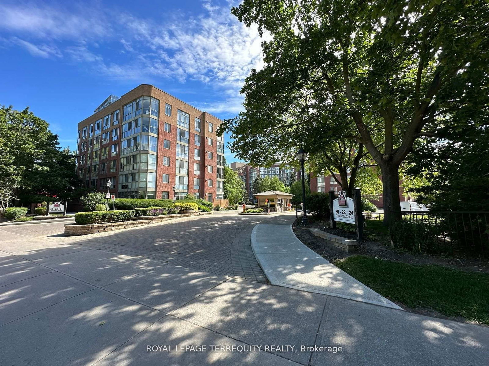 Condo for sale at 511-20 Southport Street, Toronto, High Park-Swansea, M6S 4Y8 - MLS: W11995224