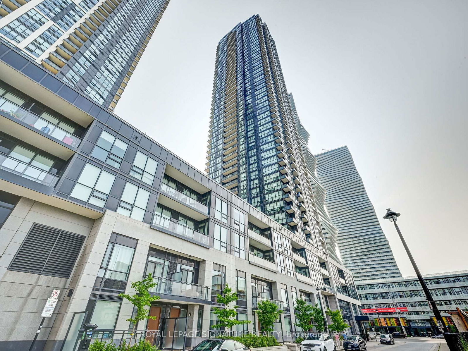 Condo leased at 2404-4011 Brickstone Mews, Mississauga, City Centre, L5B 0J7 - MLS: W11995365