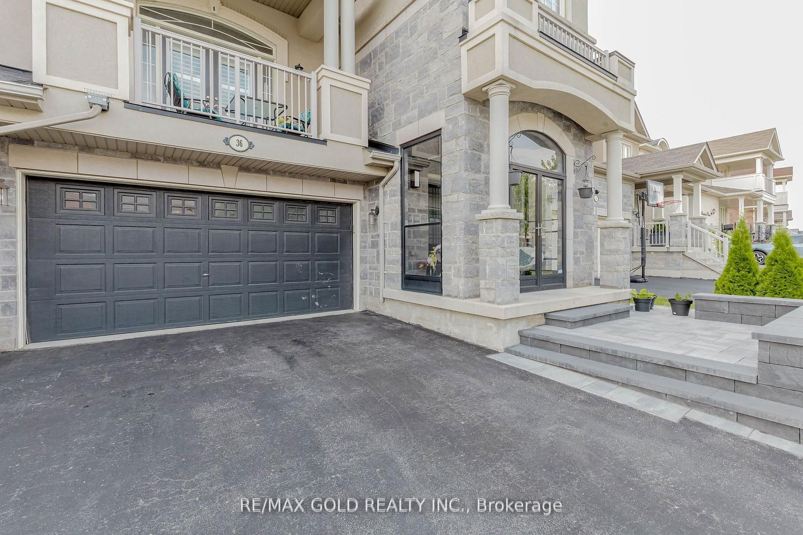 Detached House for sale at 36 Attraction Drive, Brampton, Bram West, L6Y 2Z8 - MLS: W11995803