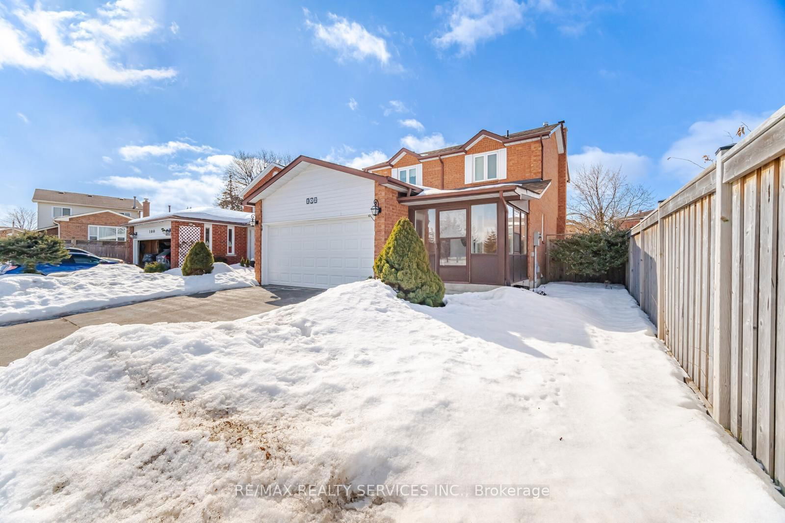 Detached House for sale at 102 Richvale Drive, Brampton, Heart Lake East, L6Z 2M2 - MLS: W11995822