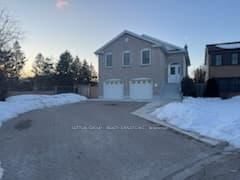 Detached House for sale at 10 Lupin Court, Brampton, Westgate, L6S 3V6 - MLS: W11995916