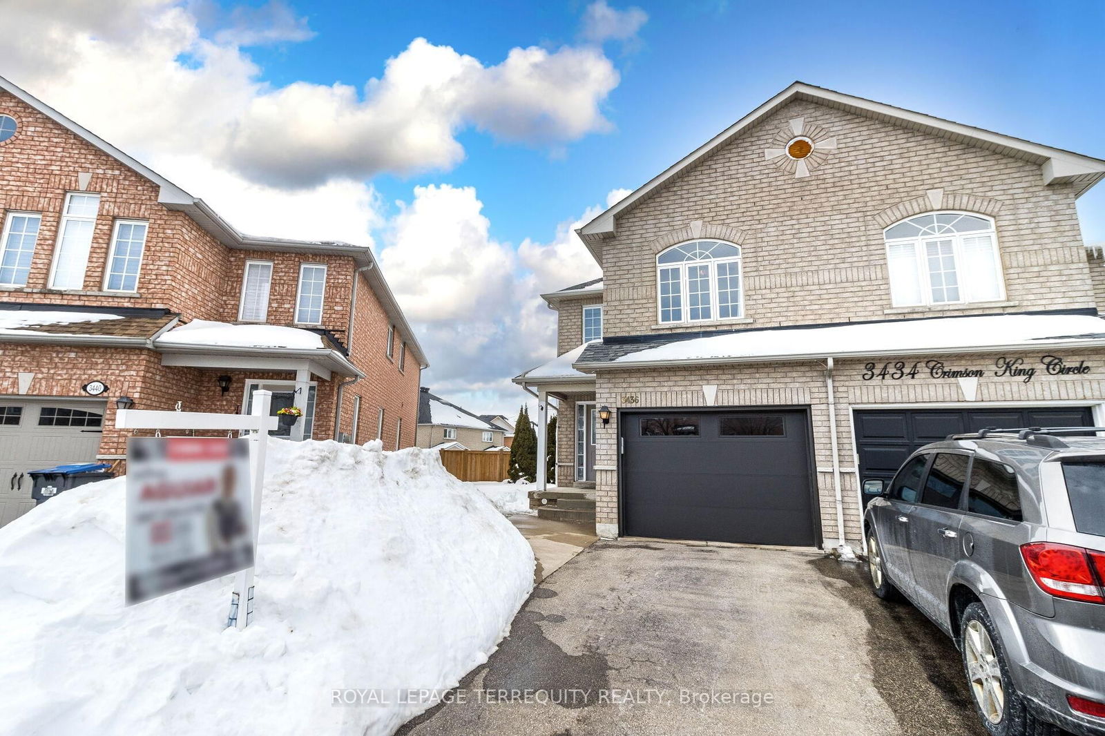 Semi-Detached House sold at 3436 Crimson King Circle, Mississauga, Lisgar, L5N 8M9 - MLS: W11995936