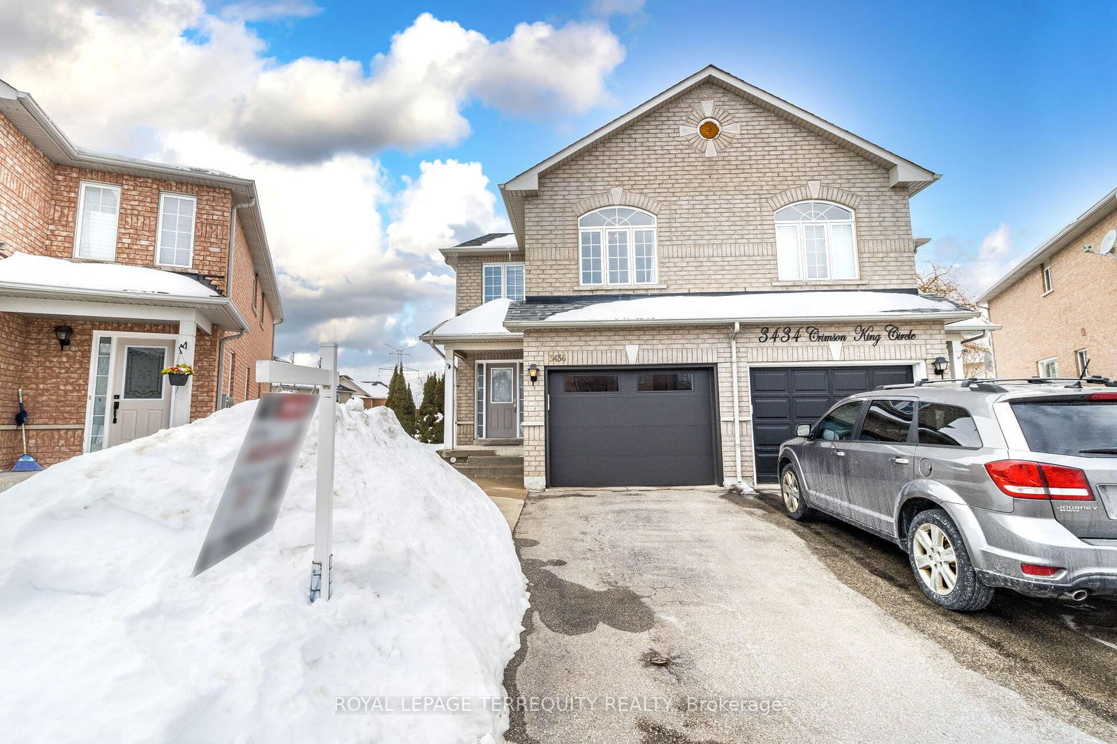 Semi-Detached House sold at 3436 Crimson King Circle, Mississauga, Lisgar, L5N 8M9 - MLS: W11995936