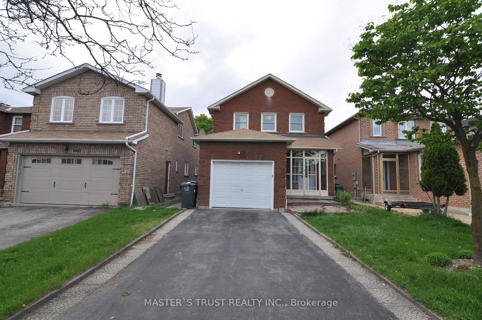 Detached House leased at BSMT-4639 Crosswinds Drive, Mississauga, East Credit, L5V 1G6 - MLS: W11996026