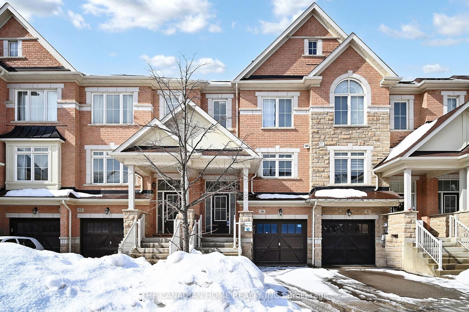 Townhouse for sale at 10 Rockbrook Trail, Brampton, Northwest Brampton, L7A 4H8 - MLS: W11996039