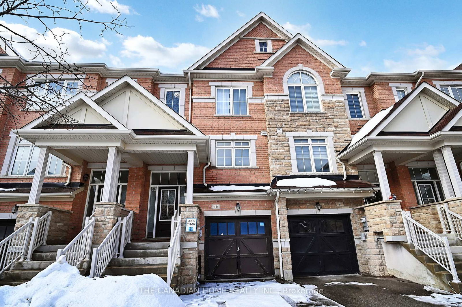 Townhouse for sale at 10 Rockbrook Trail, Brampton, Northwest Brampton, L7A 4H8 - MLS: W11996039