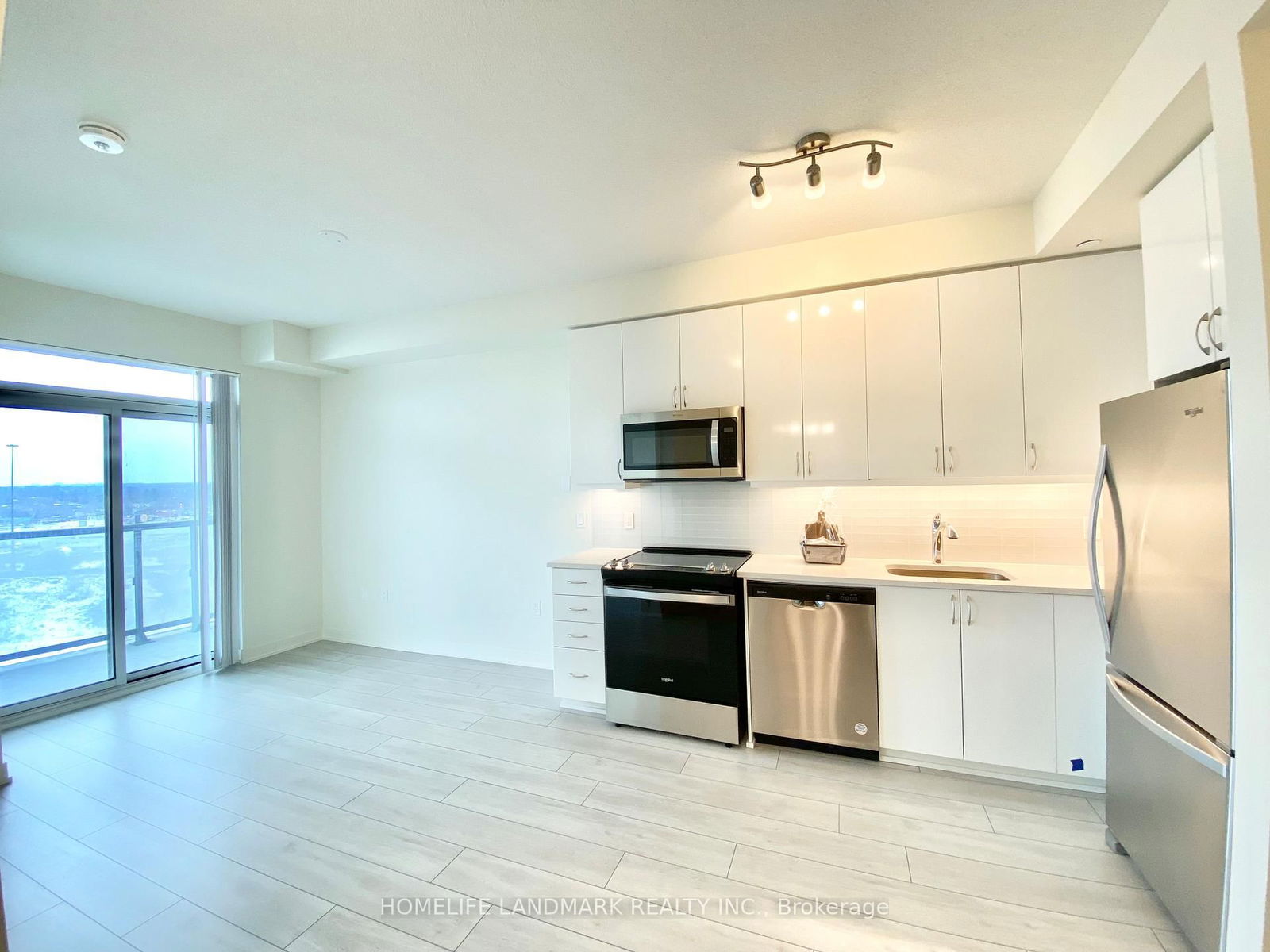 Condo for lease at 1409-38 Annie Craig Drive, Toronto, Mimico, M8V 0G9 - MLS: W11996086