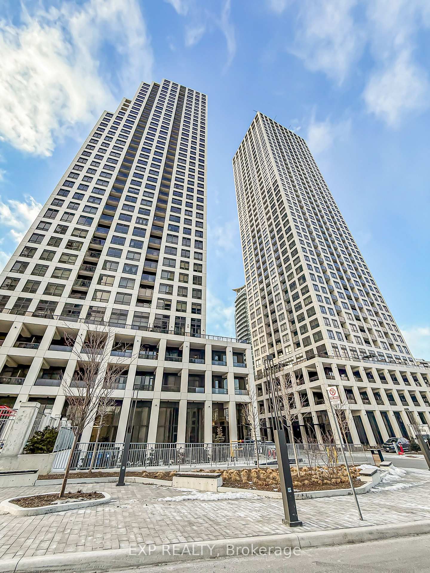 Condo for lease at 3503-30 Elm Drive, Mississauga, City Centre, L5B 0N6 - MLS: W11996092