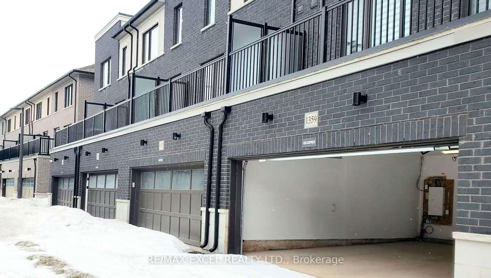 Townhouse for sale at 1359 Kobzar Drive, Oakville, NW Northwest, L6M 5P3 - MLS: W11996218