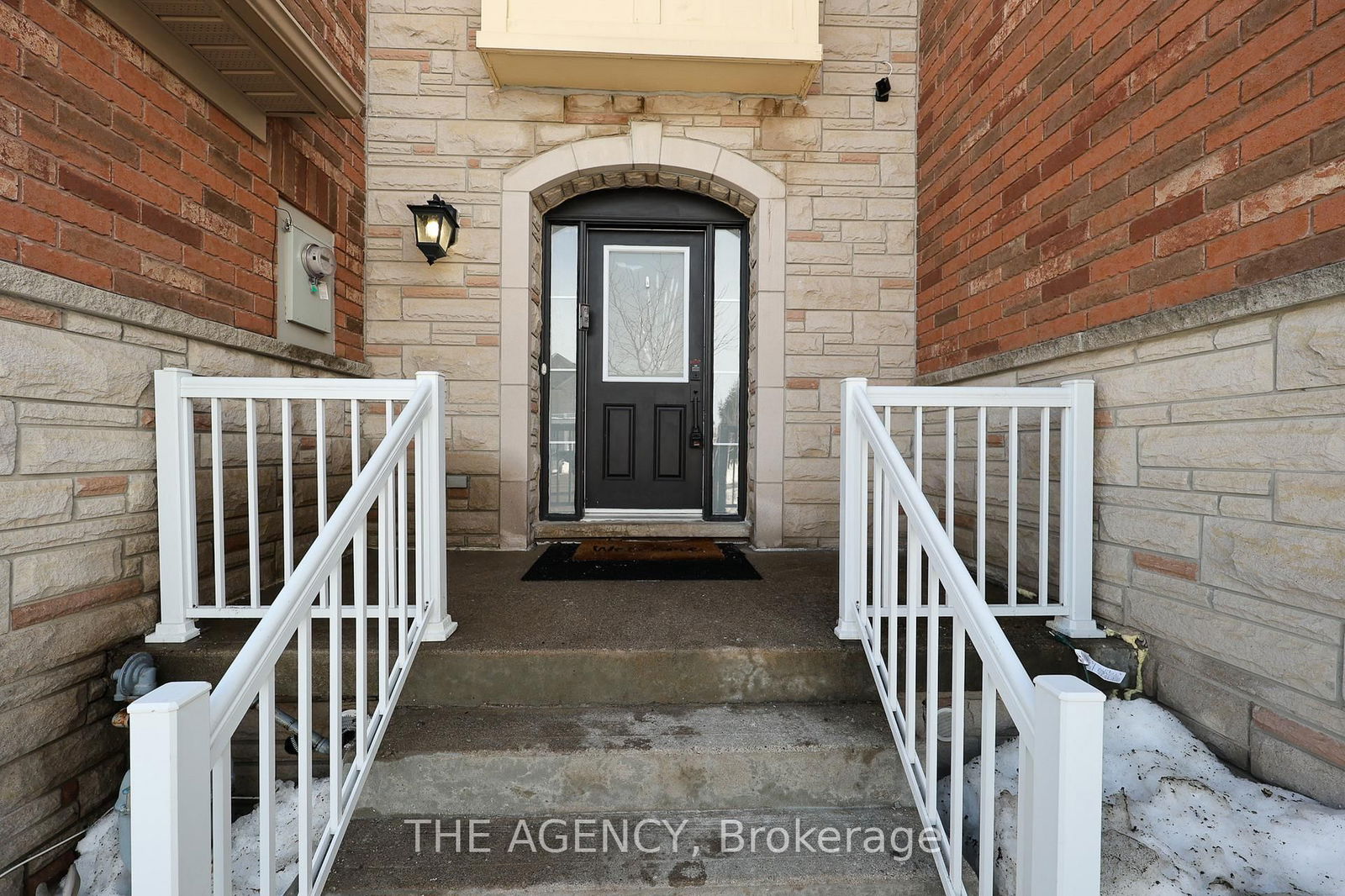 Townhouse for sale at 25 Summitridge Court, Brampton, Bram East, L6P 2E5 - MLS: W11996238