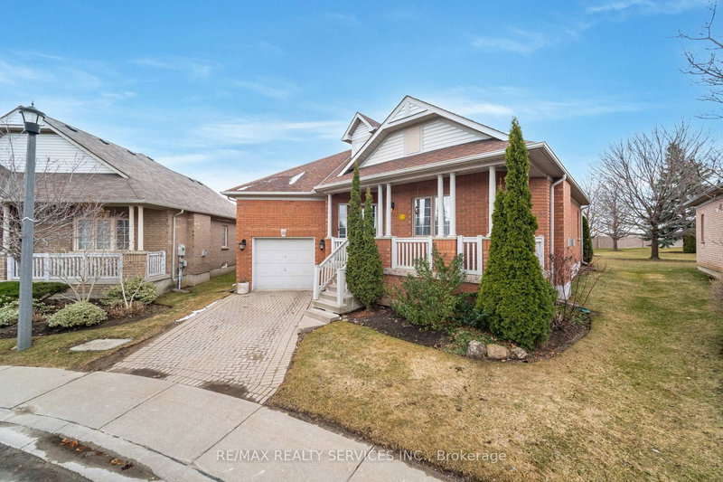 10 Orchard Park Gate, Brampton, L6R 1W5 | Image 2