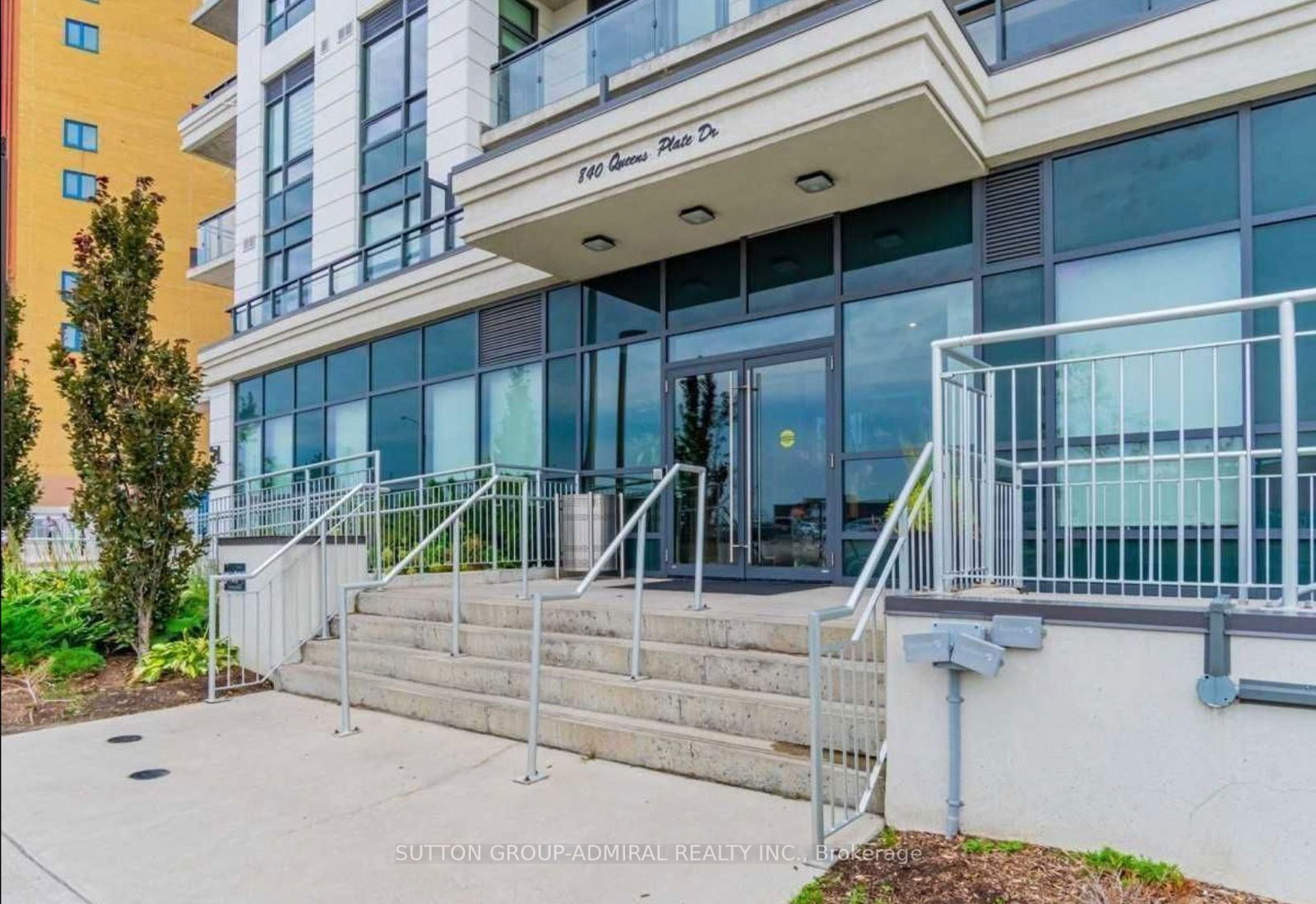 Condo for sale at 712-840 Queens Plate Drive, Toronto, West Humber-Clairville, M9W 7J9 - MLS: W11996602