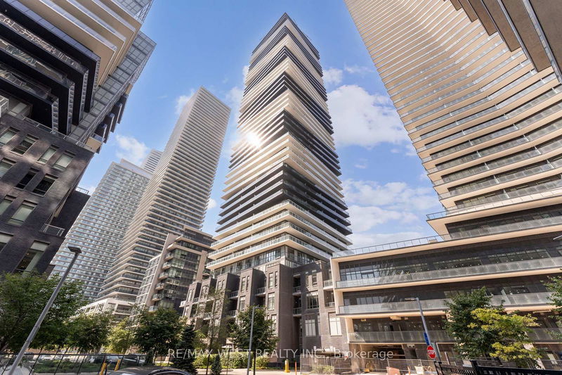 Unit 804 — 56 Annie Craig Dr, Toronto - Mimico image-0-0