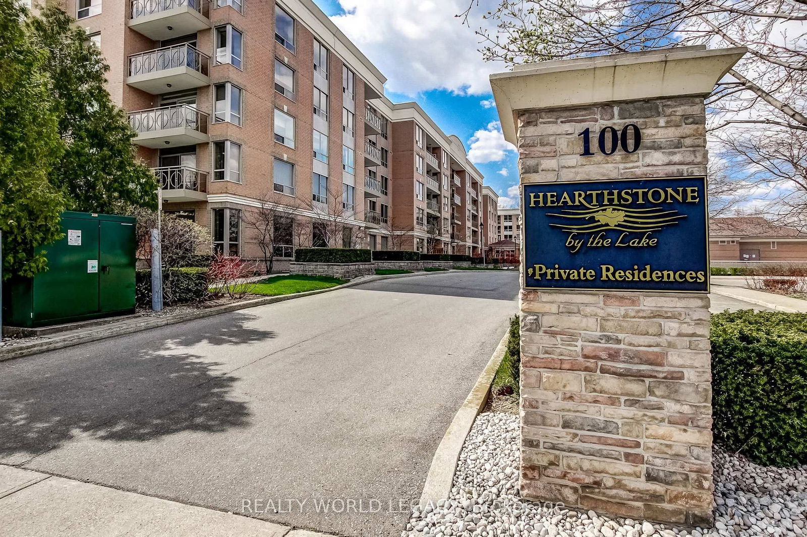 Condo for sale at 1308-100 Burloak Drive, Burlington, Appleby, L7L 6P6 - MLS: W11996795