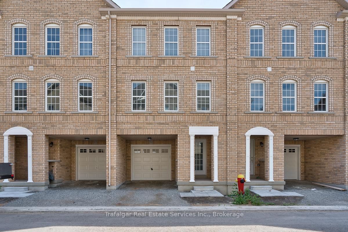 Townhouse for lease at 92-2280 Baronwood Drive, Oakville, 1019 - WM Westmount, L6M 0K4 - MLS: W11996875