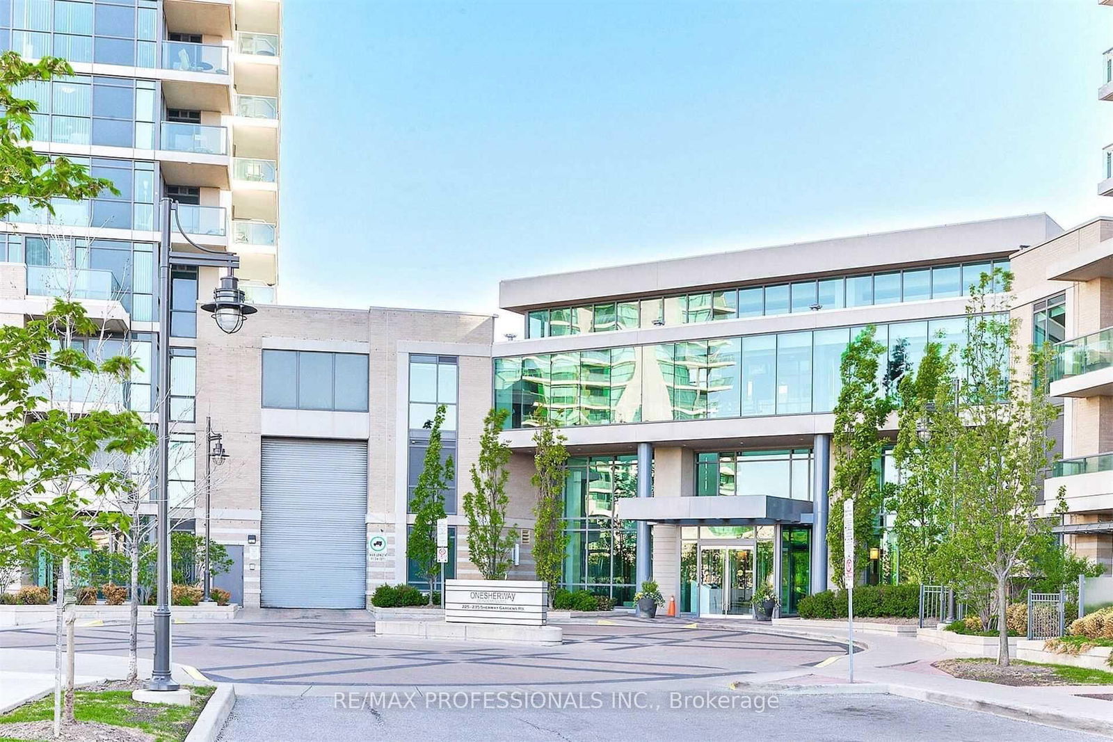 Condo for sale at 2007-225 Sherway Gardens Road, Toronto, Islington-City Centre West, M9C 0A3 - MLS: W11997359