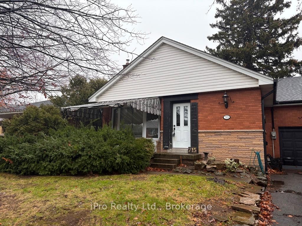 Detached House sold at 715 Ross Street, Burlington, Brant, L7S 1S3 - MLS: W11997620