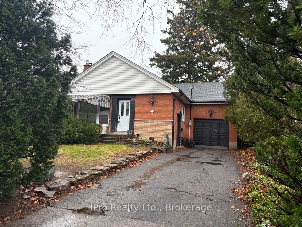 Detached House sold at 715 Ross Street, Burlington, Brant, L7S 1S3 - MLS: W11997620