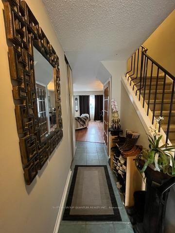 Townhouse for sale at 18-2315 Bromsgrove Road, Mississauga, Clarkson, L5J 4A6 - MLS: W11997627