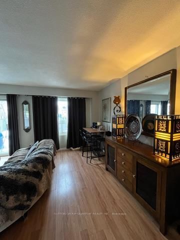 Townhouse for sale at 18-2315 Bromsgrove Road, Mississauga, Clarkson, L5J 4A6 - MLS: W11997627