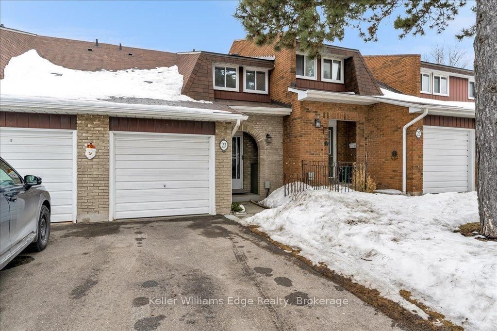 Townhouse for sale at 23-3350 Hornbeam Crescent, Mississauga, Erin Mills, L5L 3Z7 - MLS: W11997753