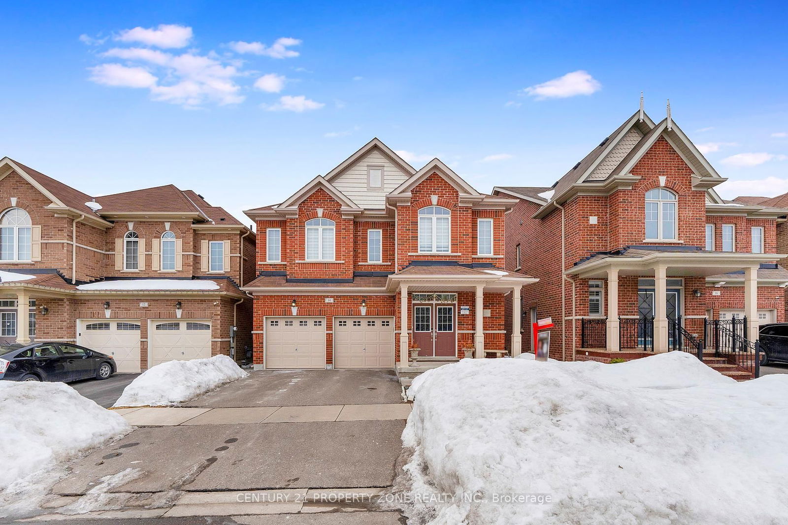 Detached House for sale at 14 Haverstock Crescent, Brampton, Northwest Brampton, L7A 4C9 - MLS: W11997996