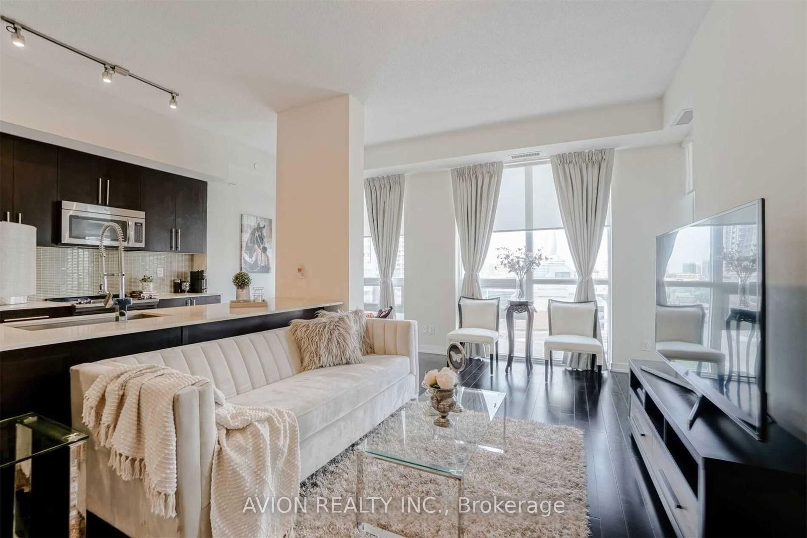 Condo for lease at 608-510 Curran Place, Mississauga, City Centre, L5B 0J8 - MLS: W11998143