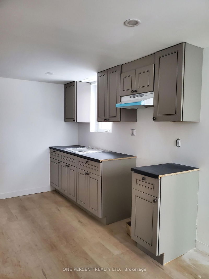 home for lease on Unit 2-16 Palamar Road