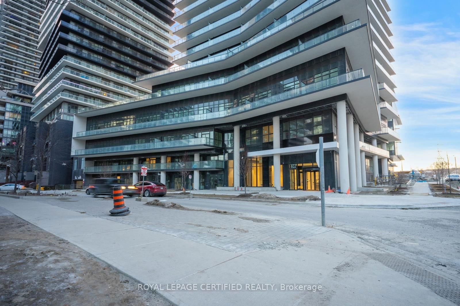 Condo for lease at 1103-38 Annie Craig Drive, Toronto, Mimico, M8V 0G9 - MLS: W11998644