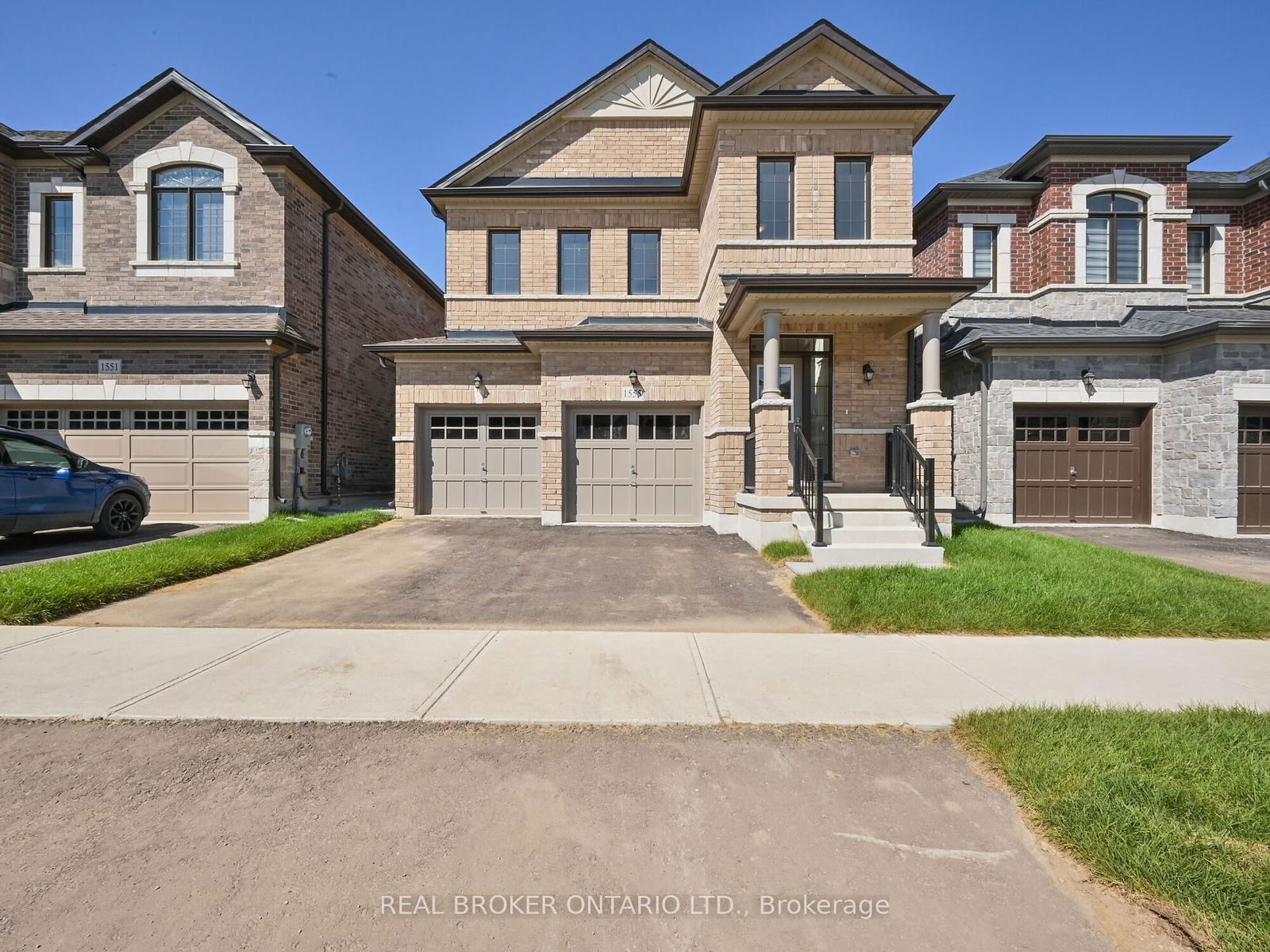 Detached House for sale at 1555 Severn Drive, Milton, BW Bowes, L9E 1X9 - MLS: W11998711