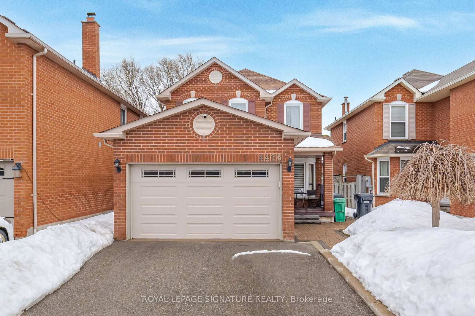 Detached House for lease at 4426 Weeping Willow Drive, Mississauga, East Credit, L5V 1J9 - MLS: W11998806