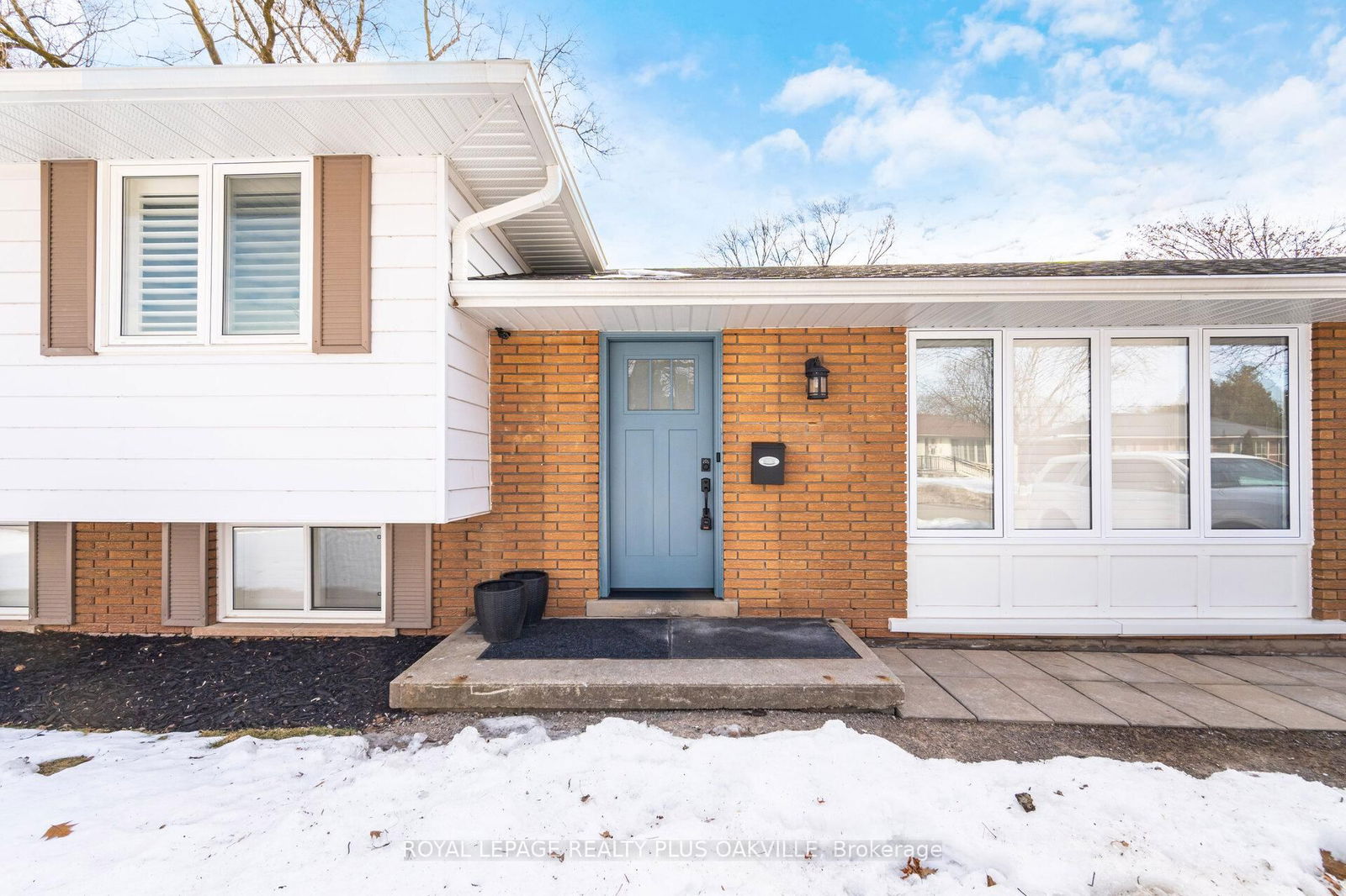 Detached House for lease at 5398 Spruce Avenue, Burlington, Appleby, L7L 1N7 - MLS: W11998960