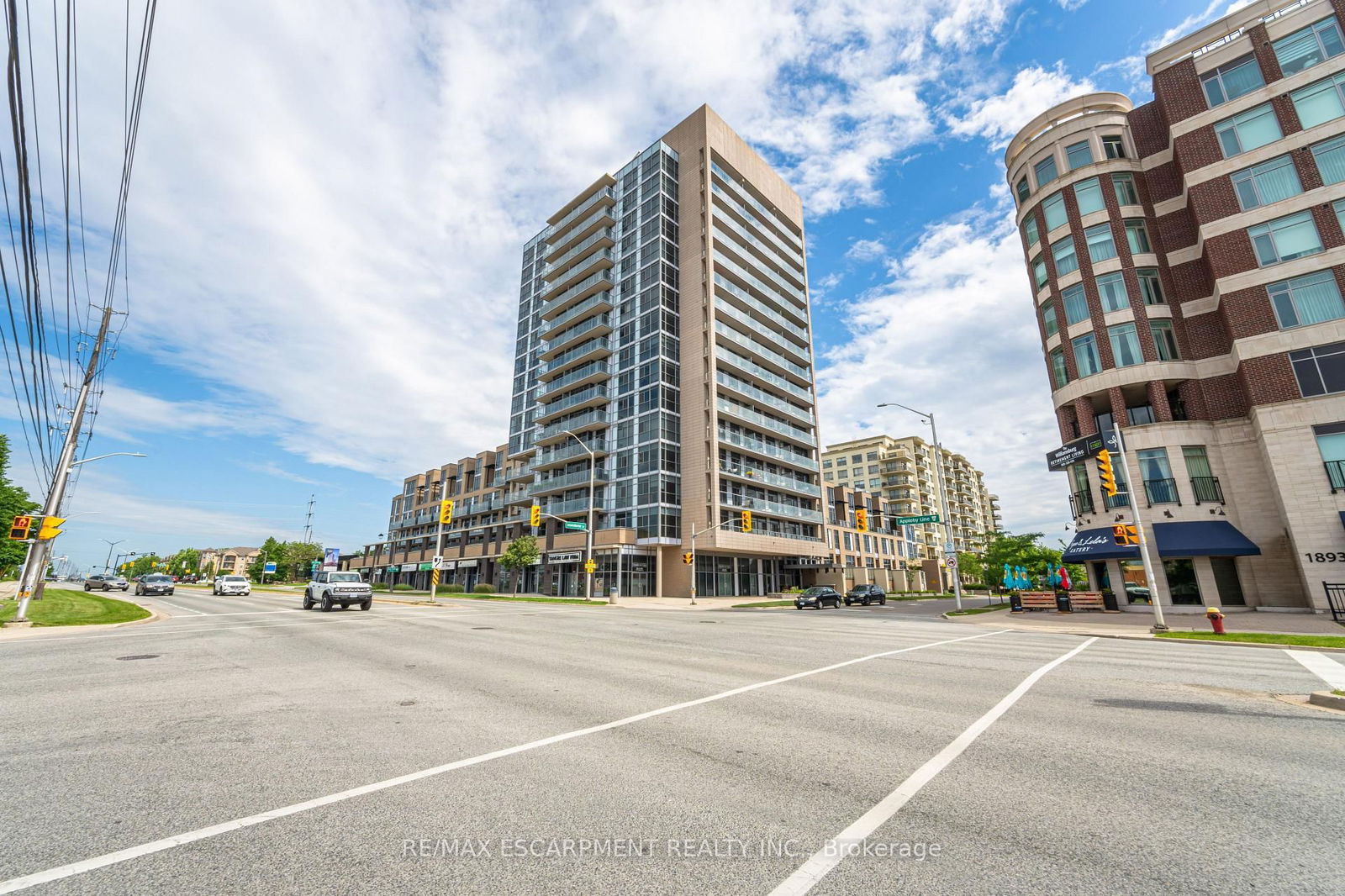 Condo for sale at 406-1940 Ironstone Drive, Burlington, Uptown, L7L 0E4 - MLS: W11998994