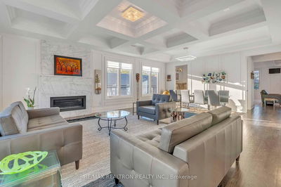 354 Ranee Ave, Toronto - Yorkdale-Glen Park image-0-4