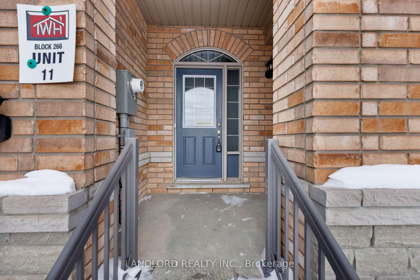 Townhouse for sale at 57 Benhurst Crescent, Brampton, Northwest Brampton, L7A 0B7 - MLS: W11999552