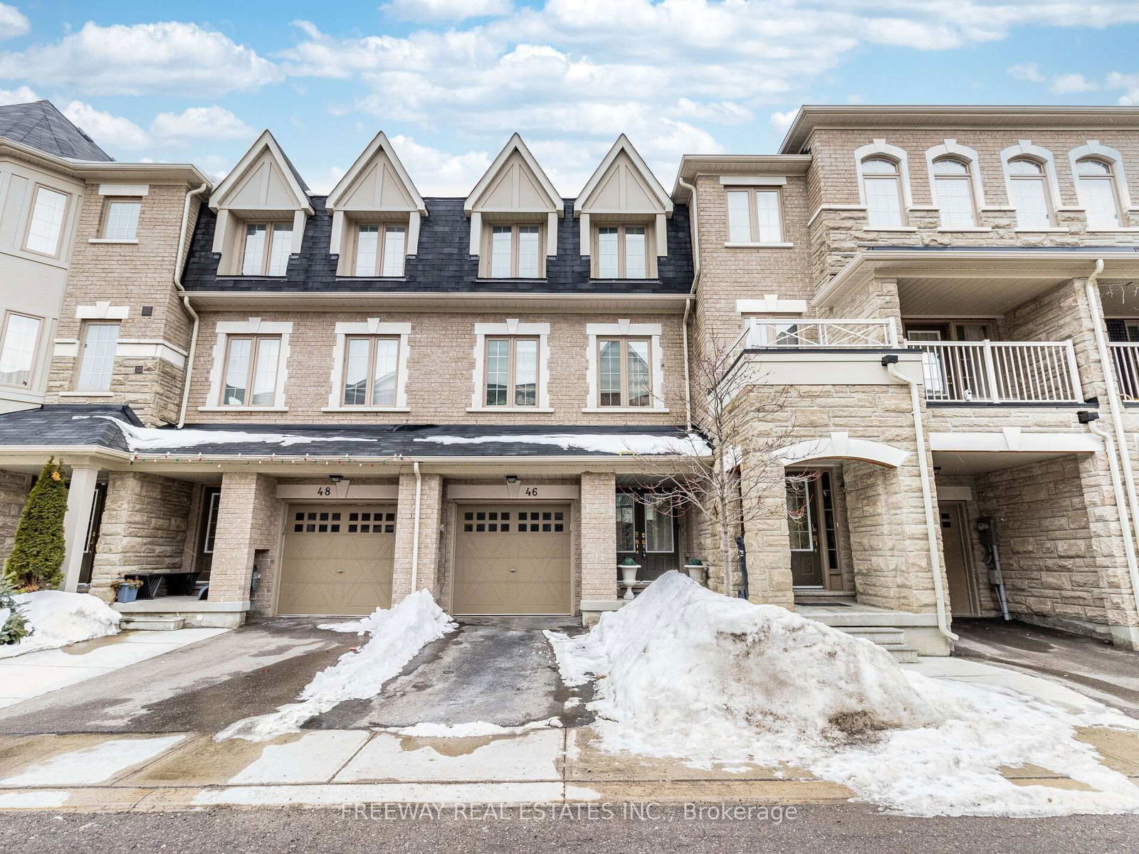 Townhouse for sale at 46 Miami Grve, Brampton, Heart Lake East, L6Z 0H7 - MLS: W11999638