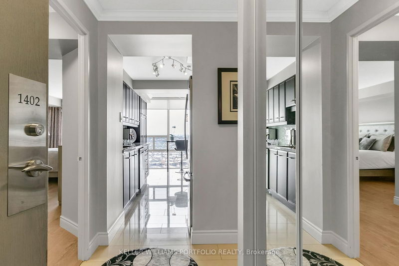 home for sale on 1402-330 Rathburn Road W