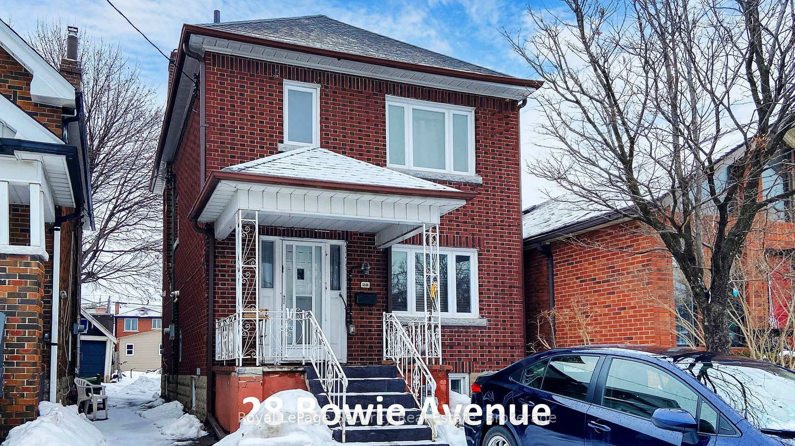 Detached House for sale at 28 Bowie Avenue, Toronto, Briar Hill-Belgravia, M6E 2P1 - MLS: W11999817