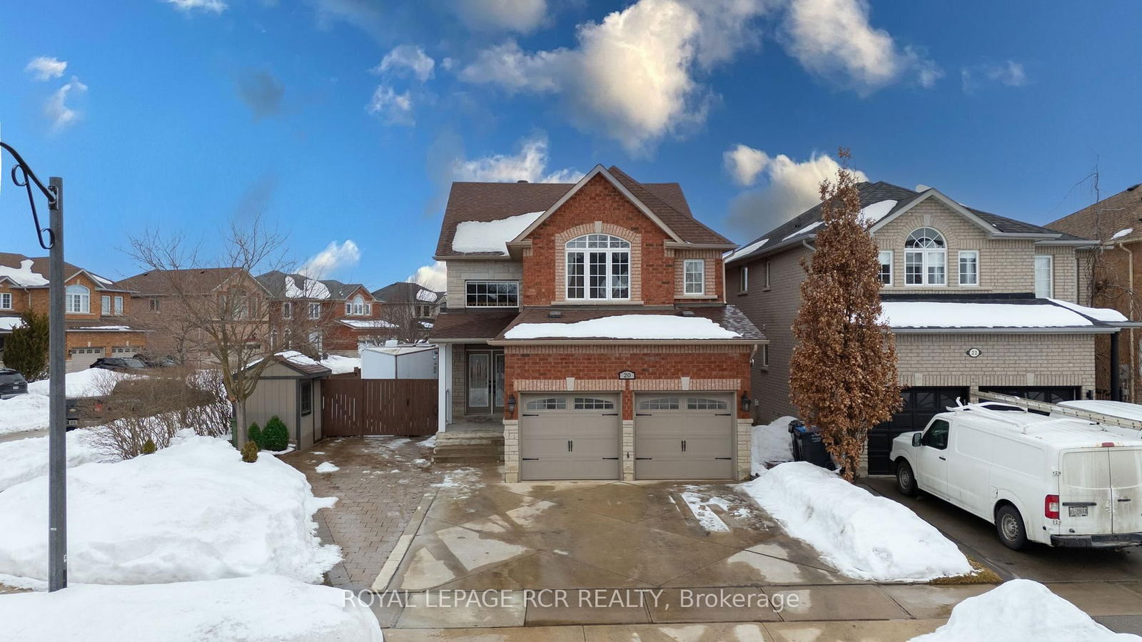 Detached House for sale at 20 Boltonview Crescent, Caledon, Bolton West, L7E 2H2 - MLS: W11999869