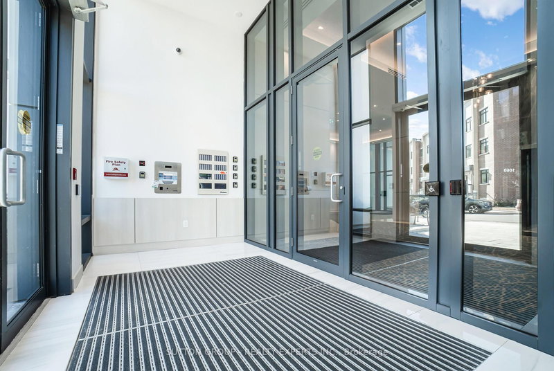 406 - 1063 Douglas Mccurdy Comm Circ, Mississauga, L5G 0C5 | Image 3