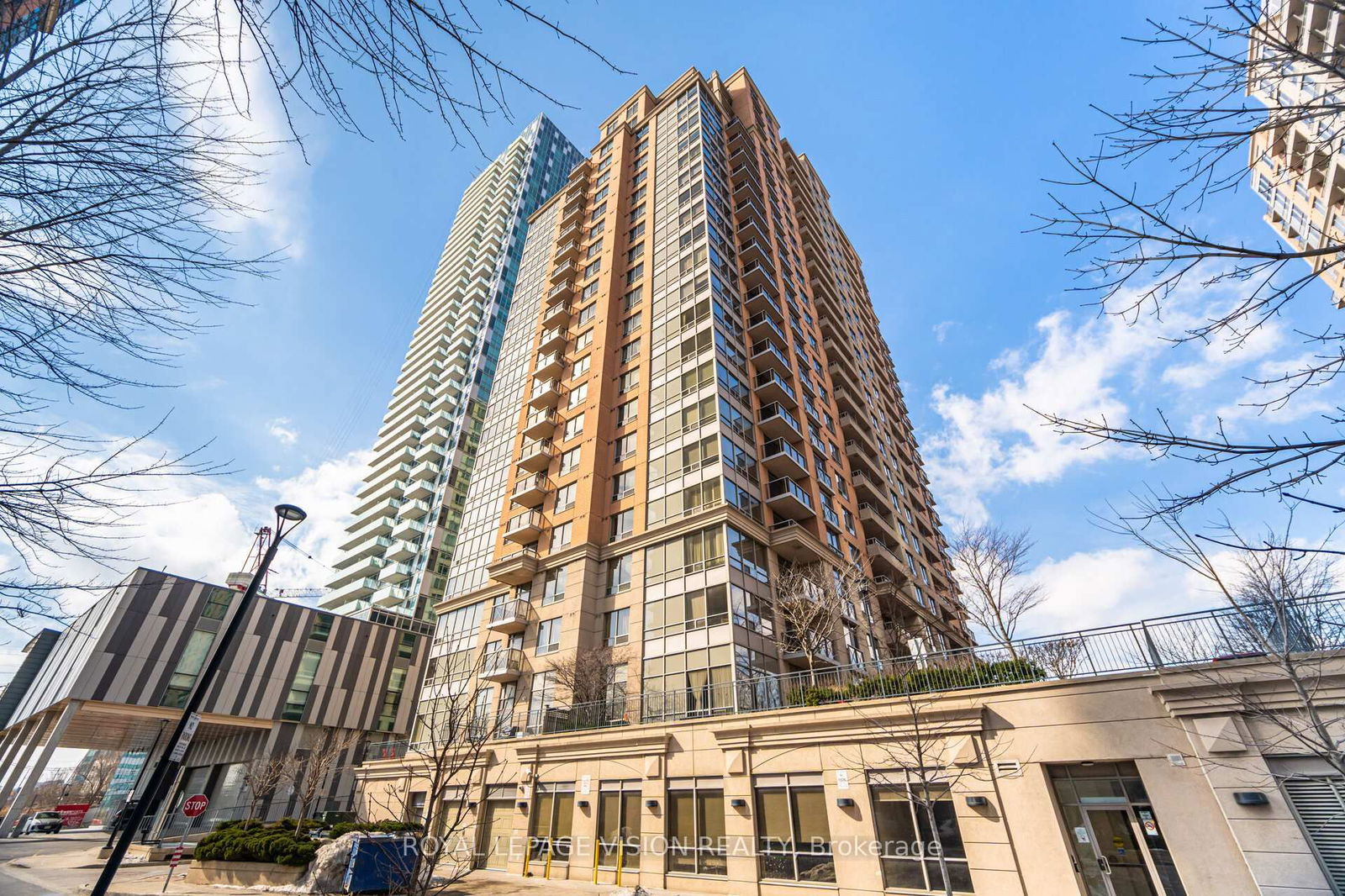 Condo for sale at PH20-5233 Dundas Street, Toronto, Islington-City Centre West, M9B 6M1 - MLS: W12000021