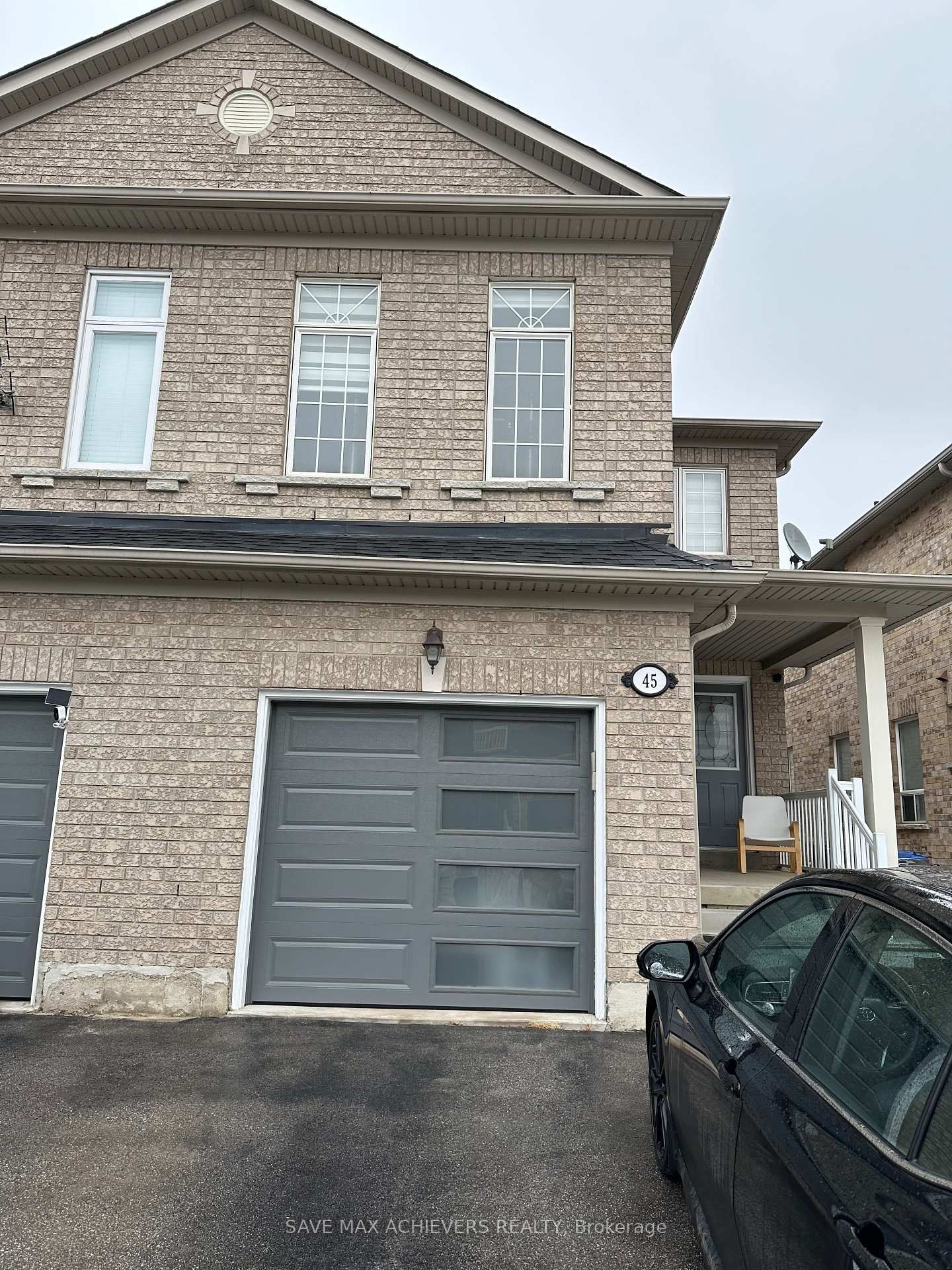 Semi-Detached House for sale at 45 Riverplace Crescent, Brampton, Bram East, L6P 2N3 - MLS: W12000182